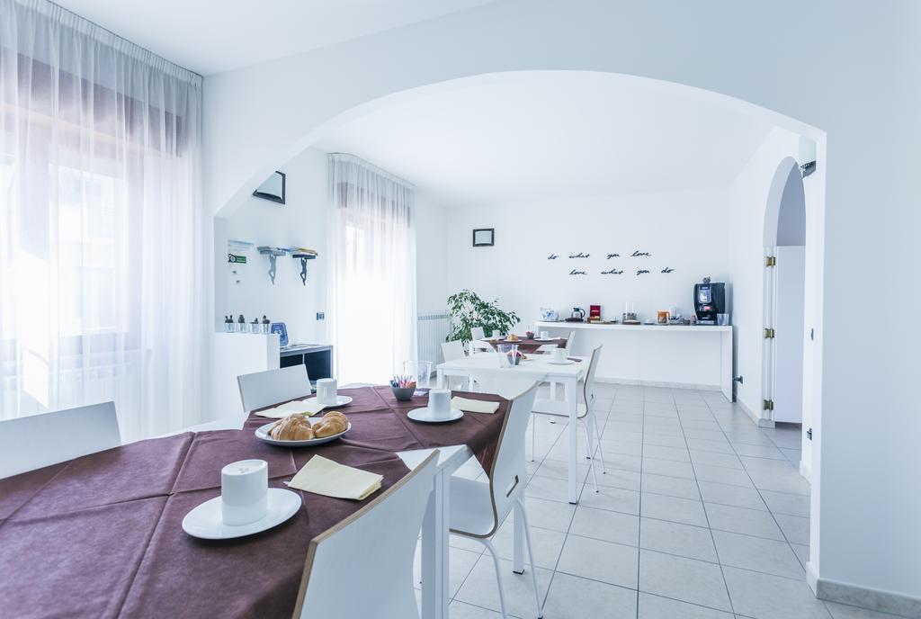 La Postale Bed & Breakfast San Salvo Exterior photo