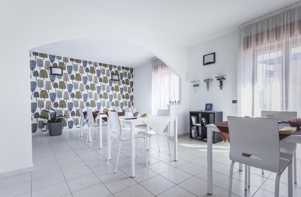 La Postale Bed & Breakfast San Salvo Exterior photo